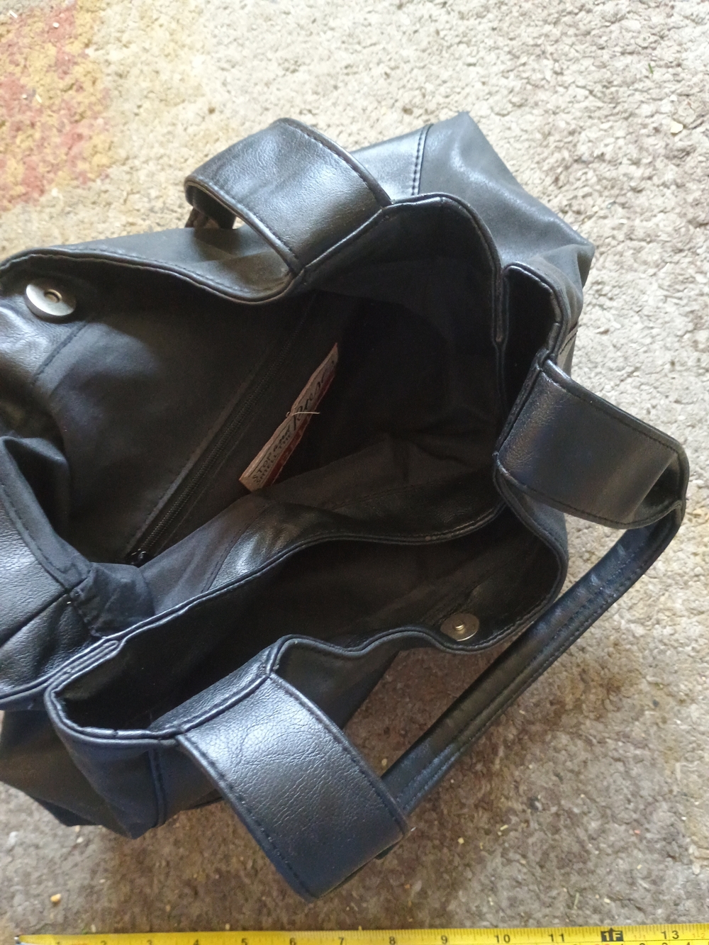 Relic Purse - Picture 2 of 5